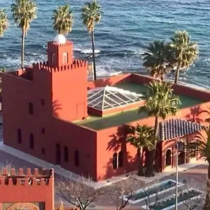 In Benalbeach 5 Pools Benalmádena